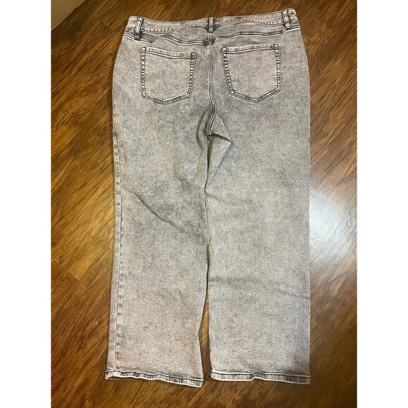 Lane Bryant Relaxed Straight Colored Jeans Size 20 Plus Size - Picture 4 of 6